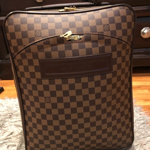 Louis Vuitton Pegase 45 Roller Luggage - Picture 2 of 11